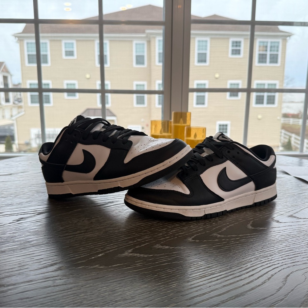 Men’s Nike Panda Dunks Sneakers